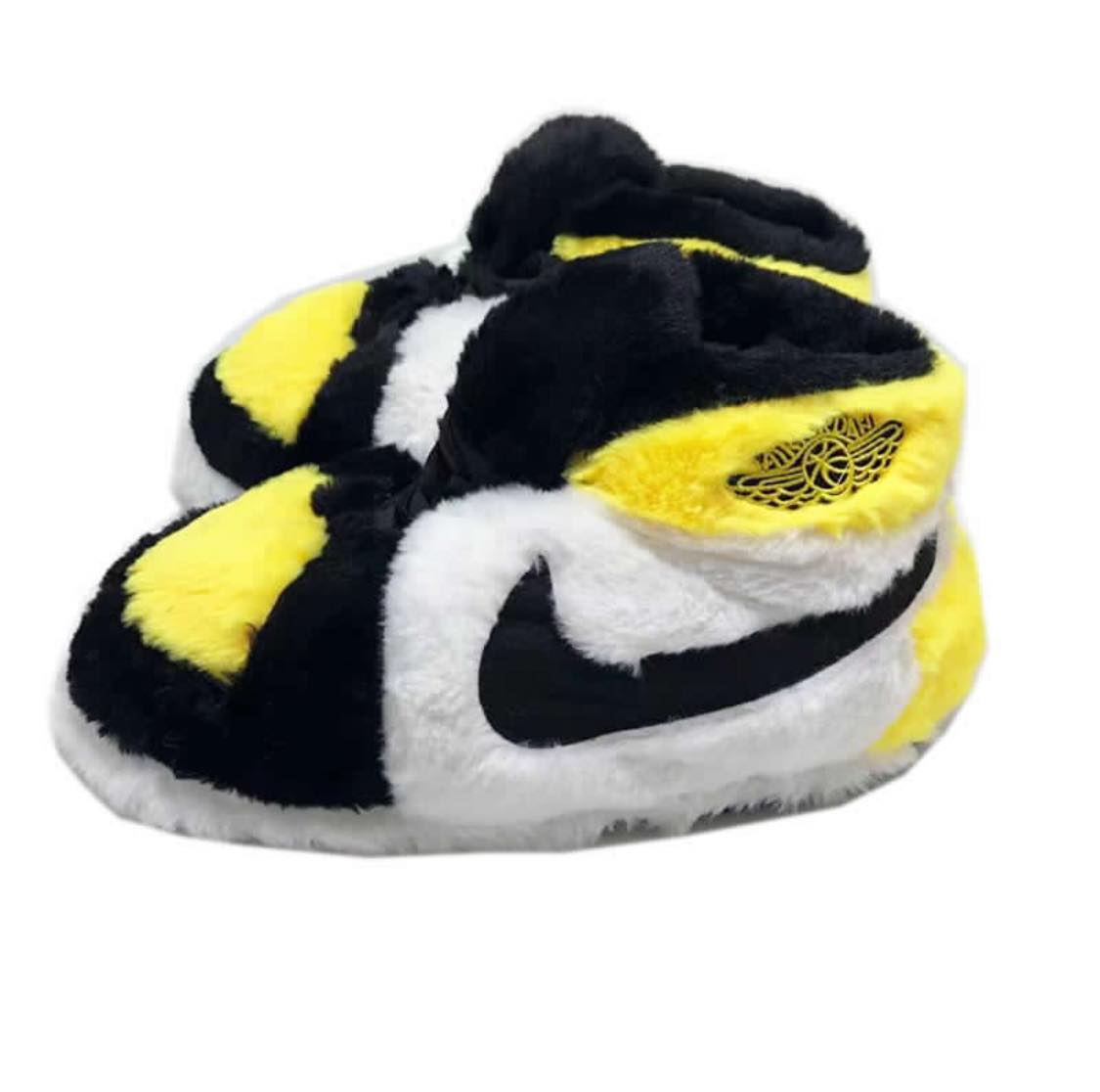 Slipper J1 Yellow Toe Black